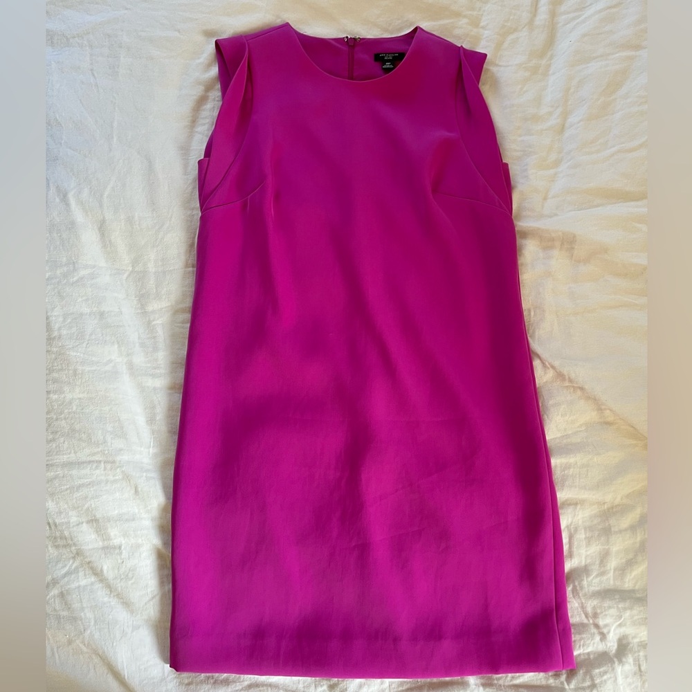 Ann Taylor Sheath Dress size: 0 petite